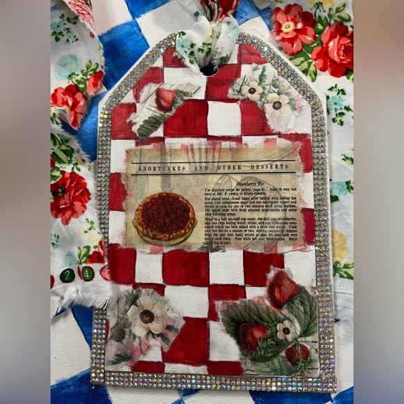 Decor Tags - Sassy & Chic All Things Unique Design - Picture 2 of 4